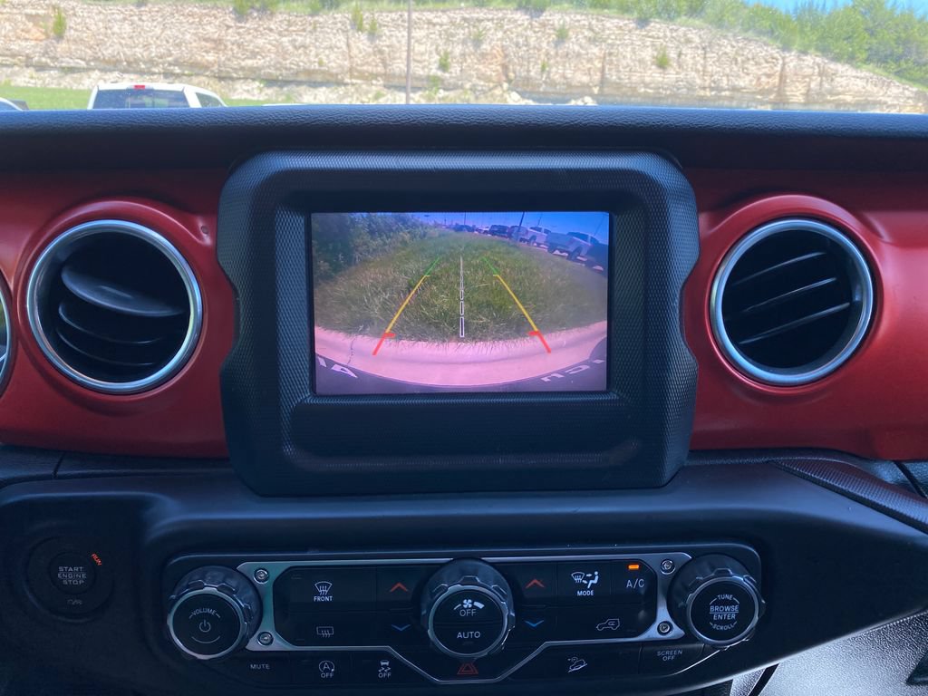 Used 2018 Jeep Wrangler Rubicon AWD/4WD image 26