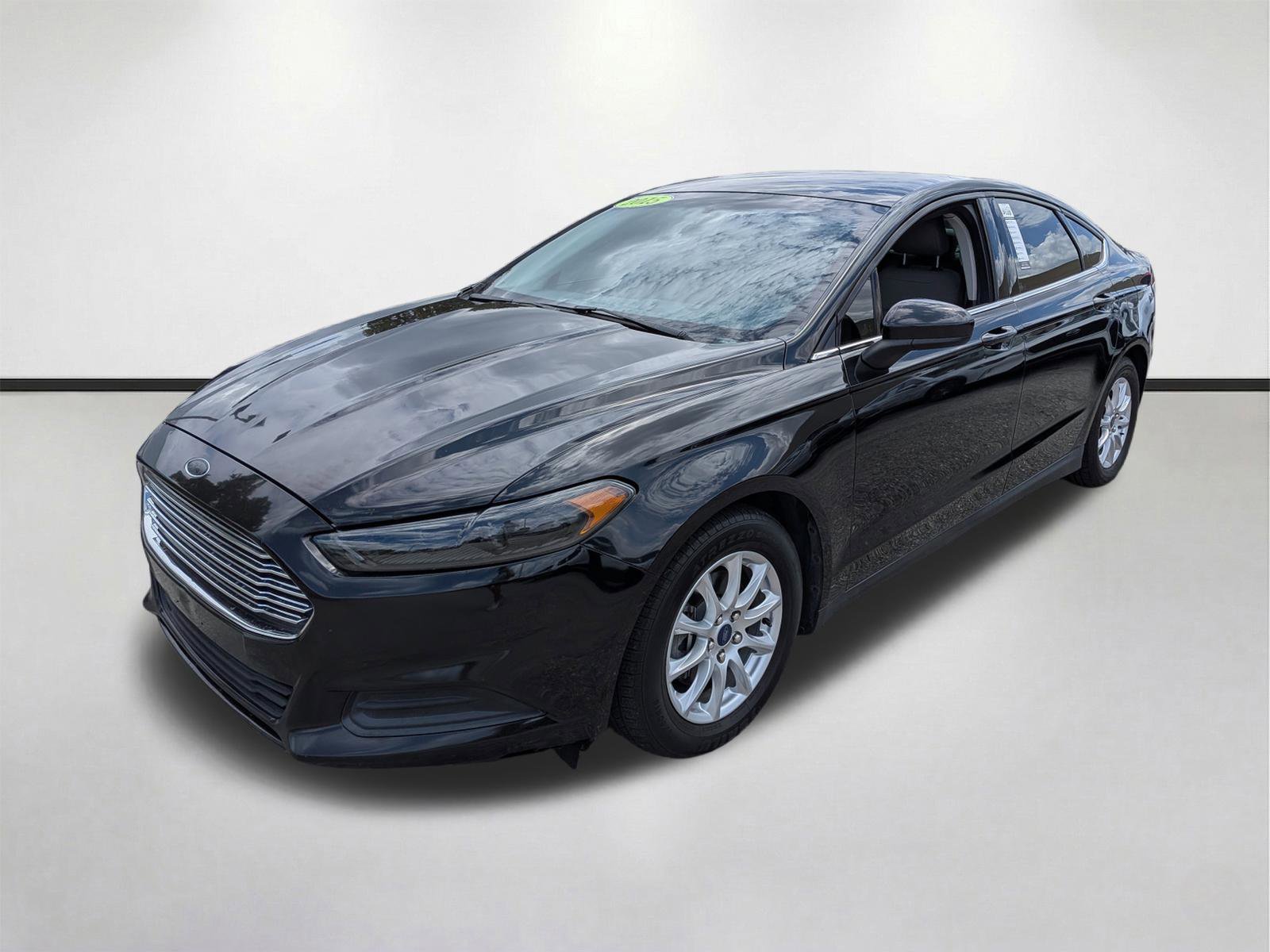Used 2015 Ford Fusion S FWD image 8