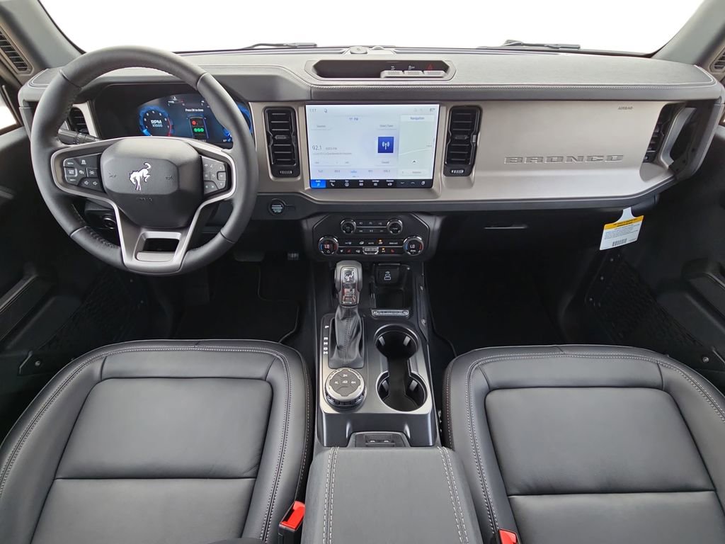 New 2026 Ford Bronco Outer Banks image 9