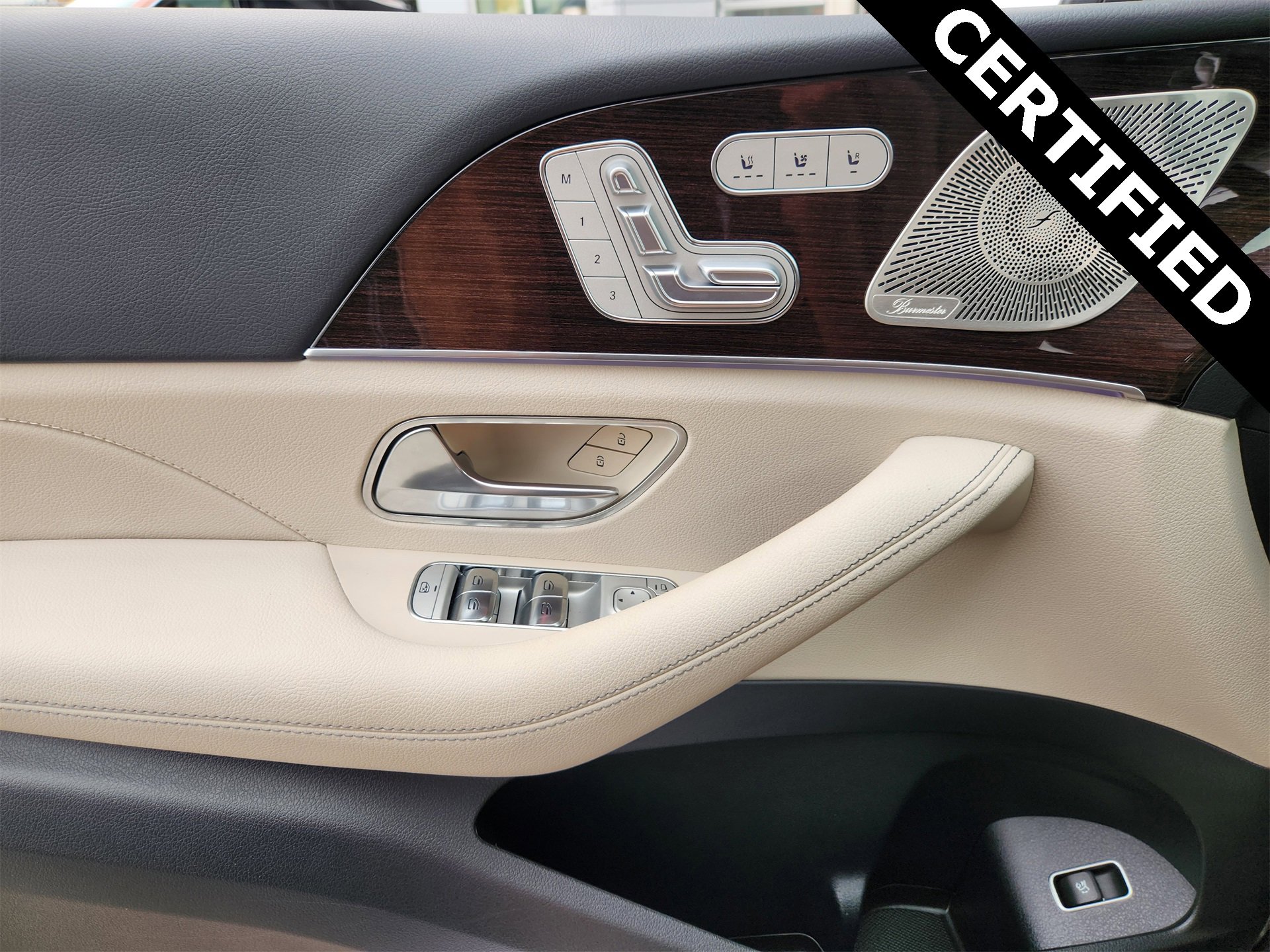 Certified 2025 Mercedes-Benz GLE 350 4MATIC image 24