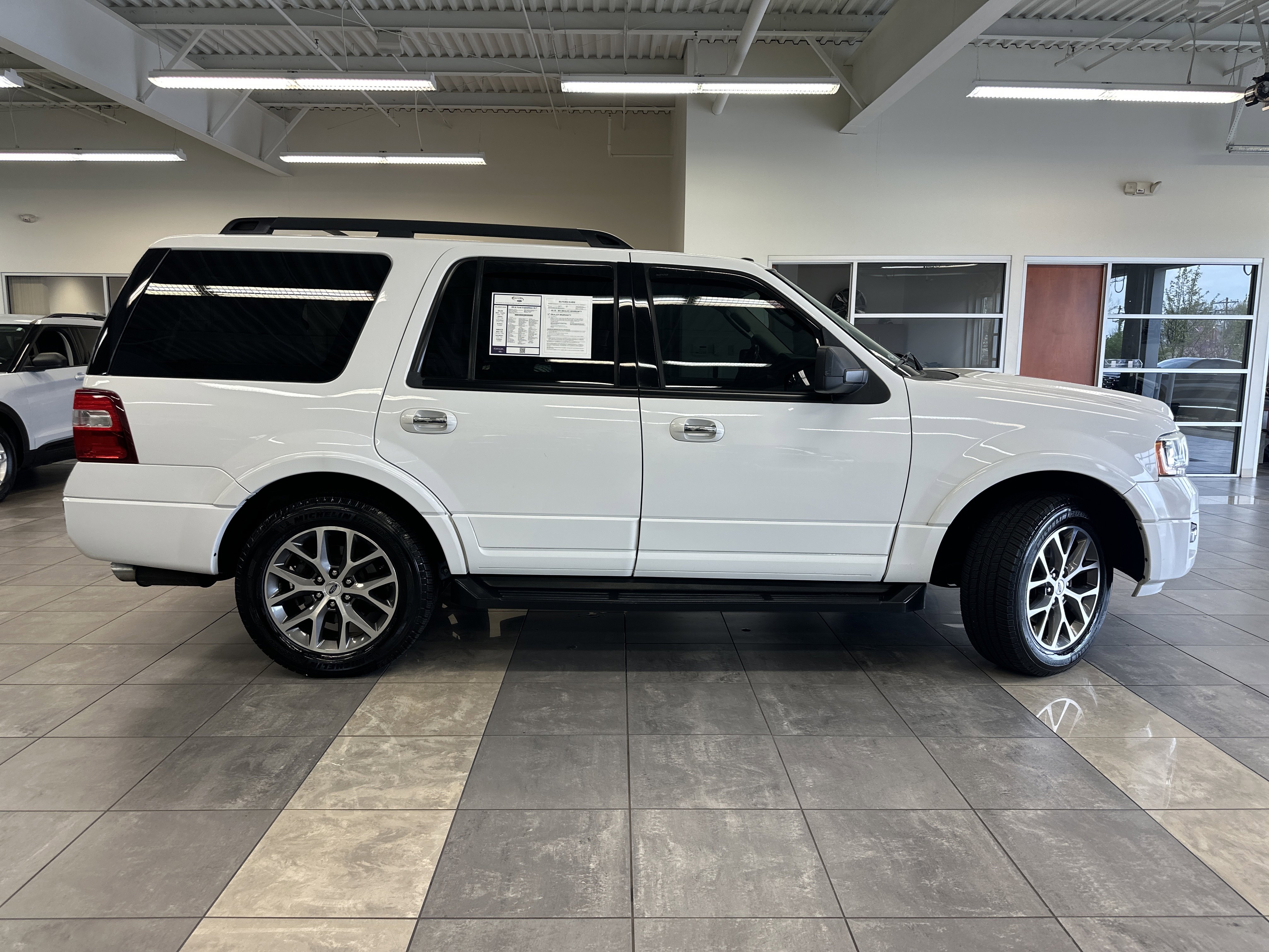 Used 2016 Ford Expedition XLT w/ Equipment Group 202A image 14