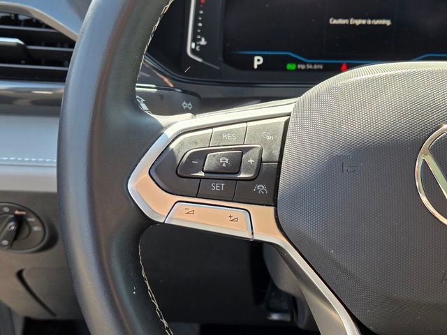 Used 2022 Volkswagen Taos SEL w/ Panoramic Sunroof Package AWD/4WD image 19