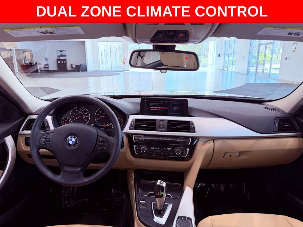 Used 2018 BMW 320i 320i NAV/SUNROOF/BLINDSPOT/1 O w/ Convenience Package image 10