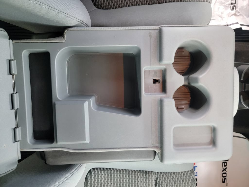 Used 2011 Ford F250 XLT w/ XLT Premium Pkg AWD/4WD image 24