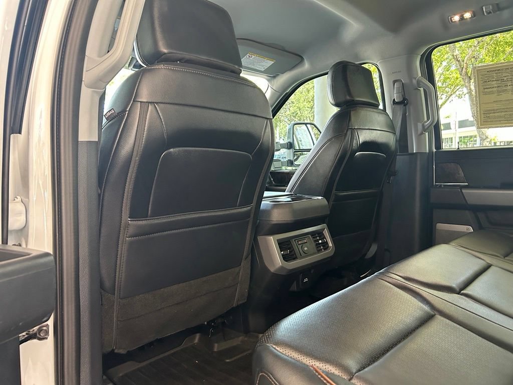 Used 2025 Ford F350 Lariat AWD/4WD image 41