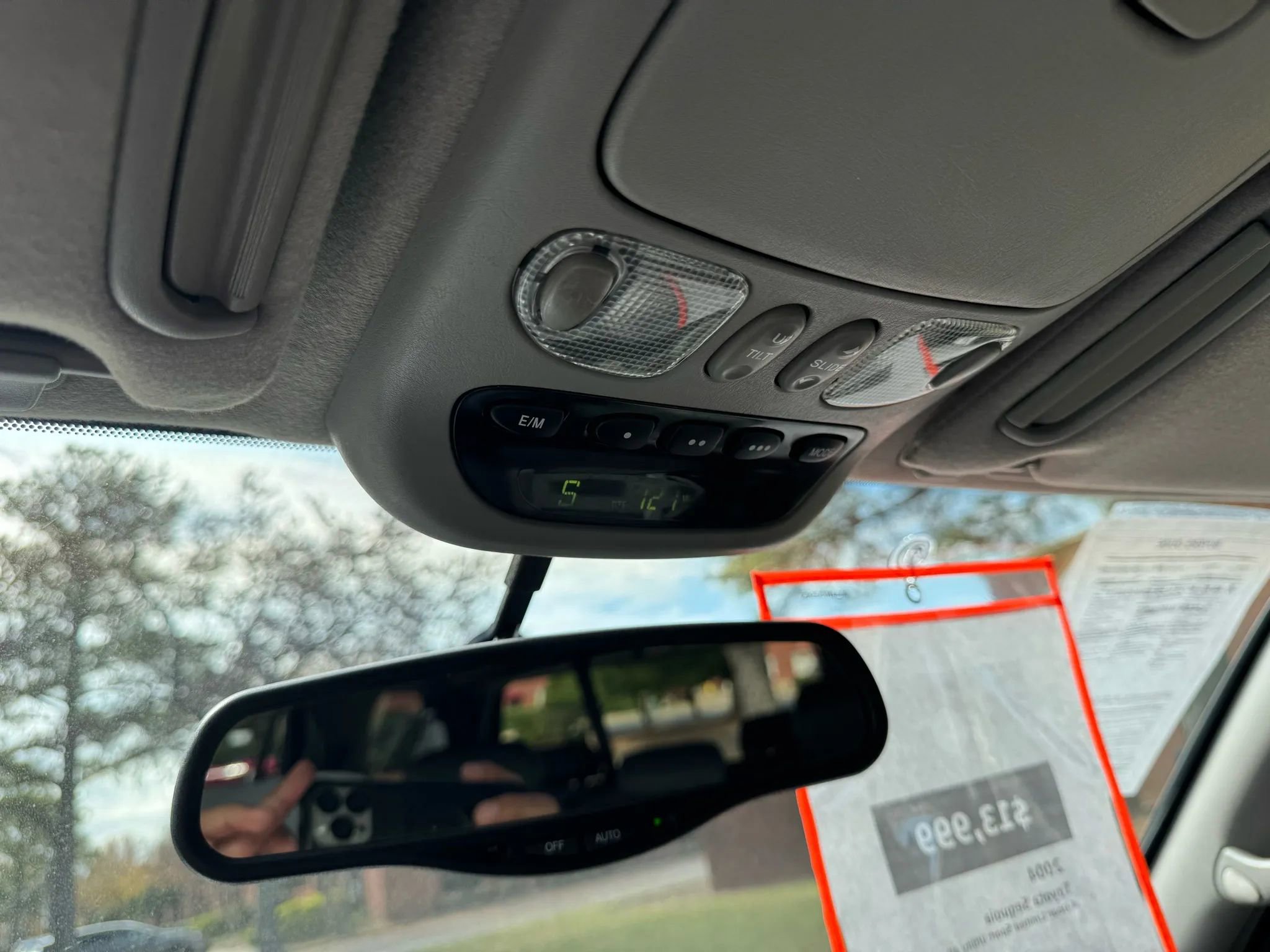 Used 2004 Toyota Sequoia Limited image 20