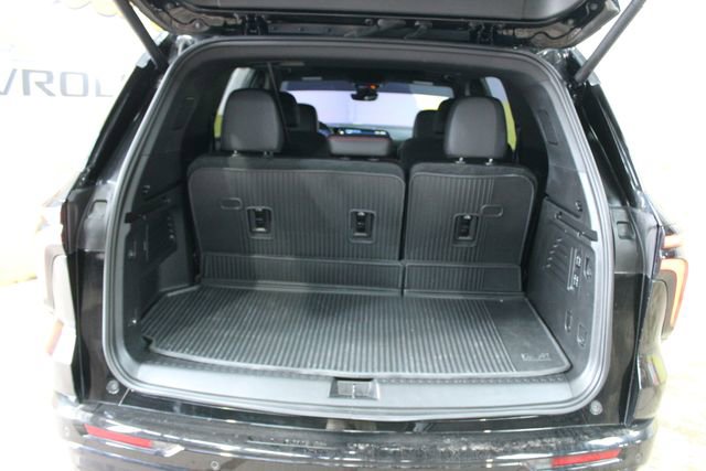 Certified 2025 Chevrolet Traverse RS w/ LPO, Floor Liner Package image 15