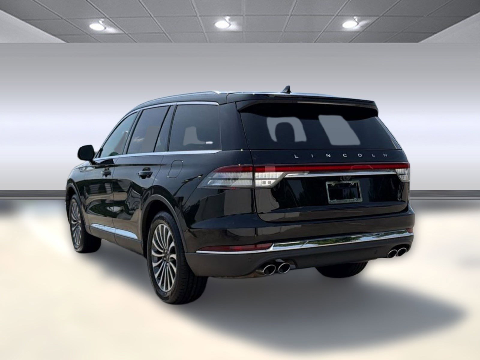 Used 2024 Lincoln Aviator Reserve w/ Equipment Group 201A AWD/4WD image 3