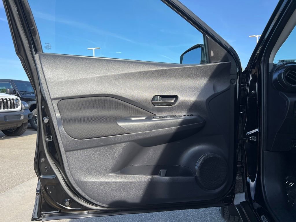 Used 2024 Nissan Kicks S FWD image 14