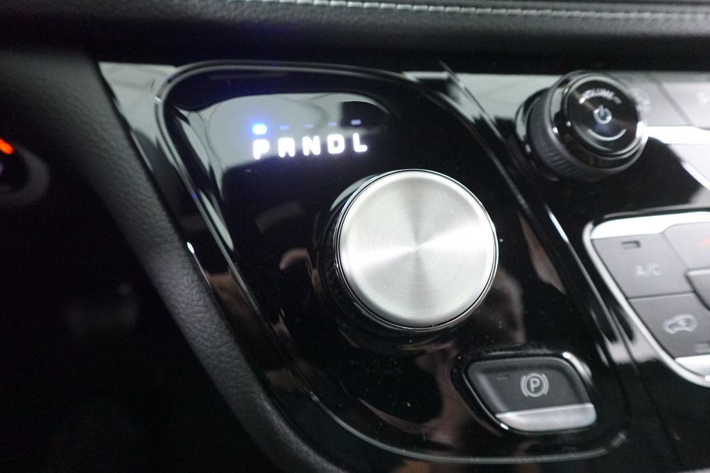 New 2026 Chrysler Pacifica Select w/ S Appearance Package FWD image 22