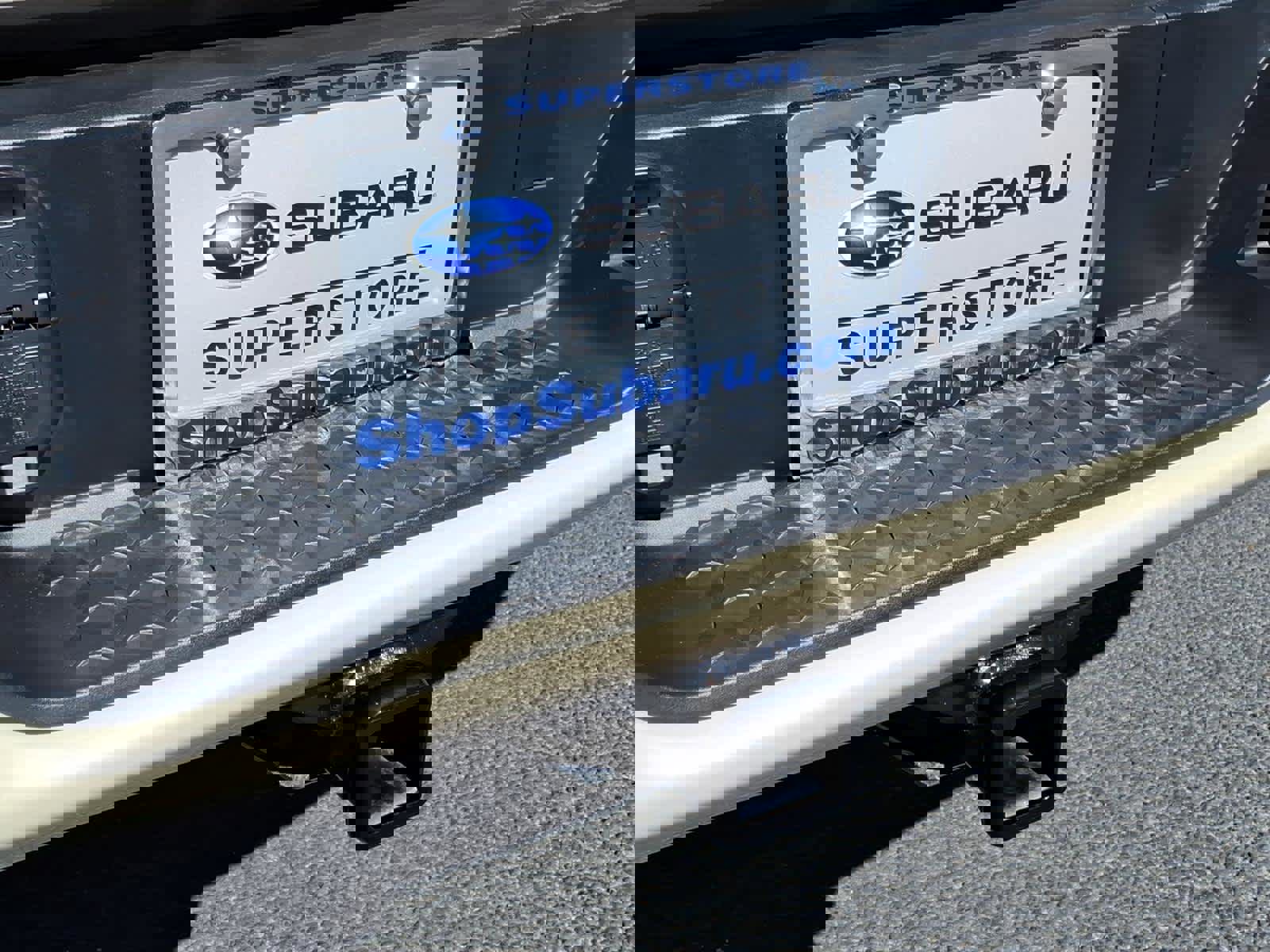 Used 2024 GMC Canyon AT4 w/ AT4 Premium Package image 15