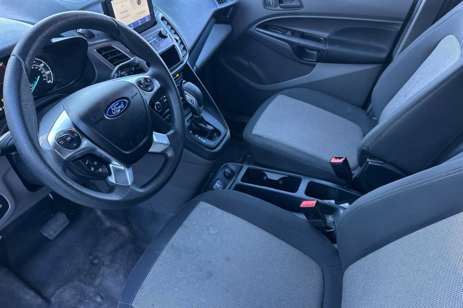 Used 2023 Ford Transit Connect XL image 9