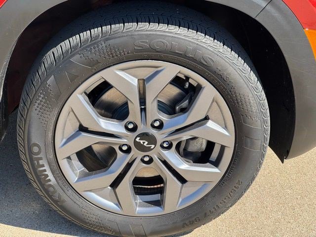 Used 2024 Kia Seltos S AWD/4WD image 36