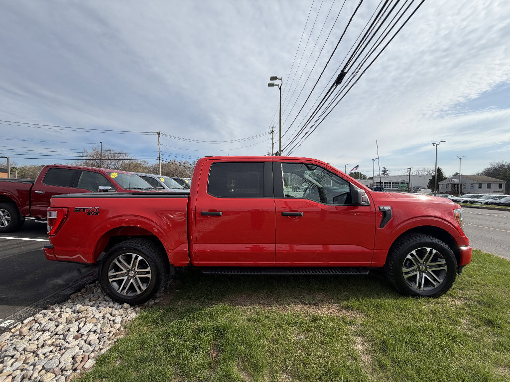 Certified 2022 Ford F150 XL w/ STX Appearance Package image 7