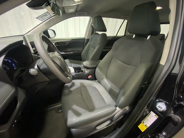 Certified 2025 Toyota RAV4 LE image 10