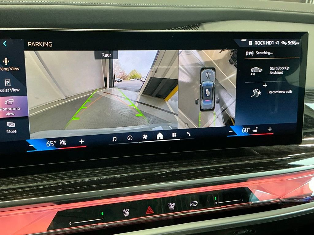 Used 2026 BMW 740i xDrive image 7