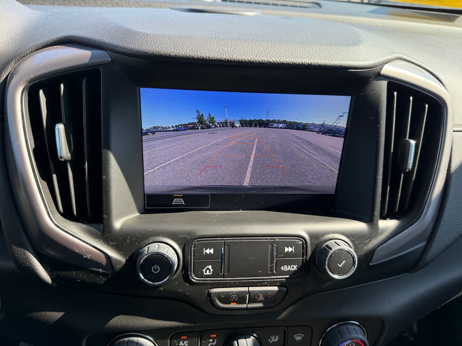 Used 2023 GMC Terrain AT4 w/ Infotainment Package II AWD/4WD image 17