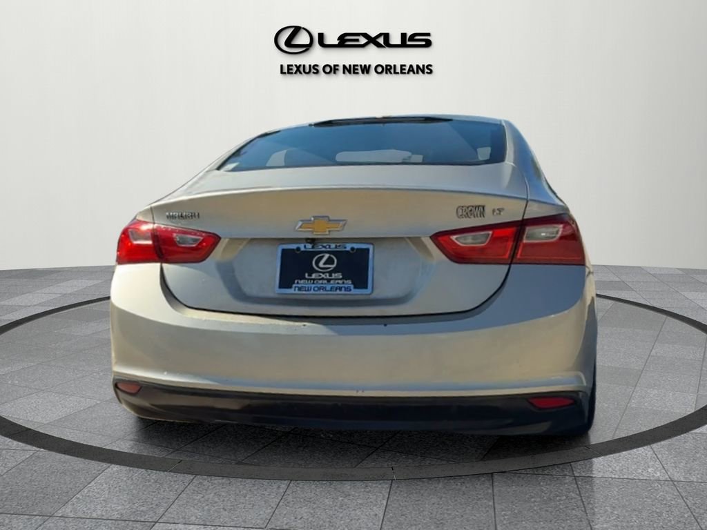 Used 2016 Chevrolet Malibu LT w/ Leather Package image 6
