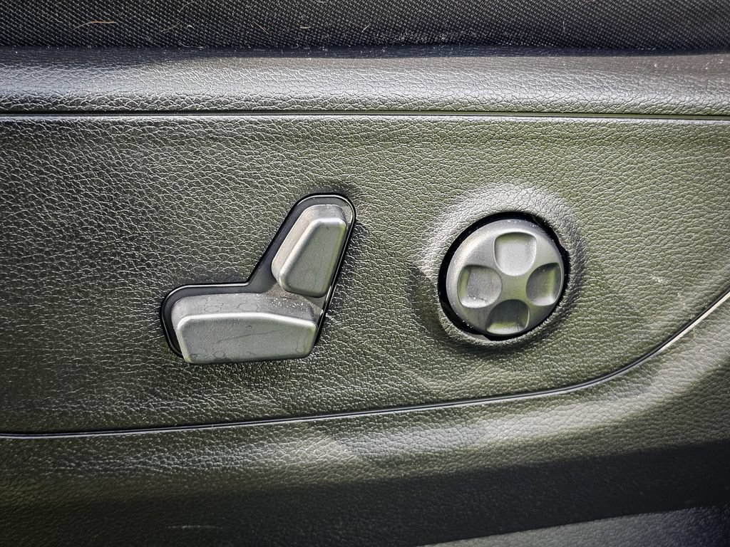 Used 2020 RAM 1500 Big Horn AWD/4WD image 15
