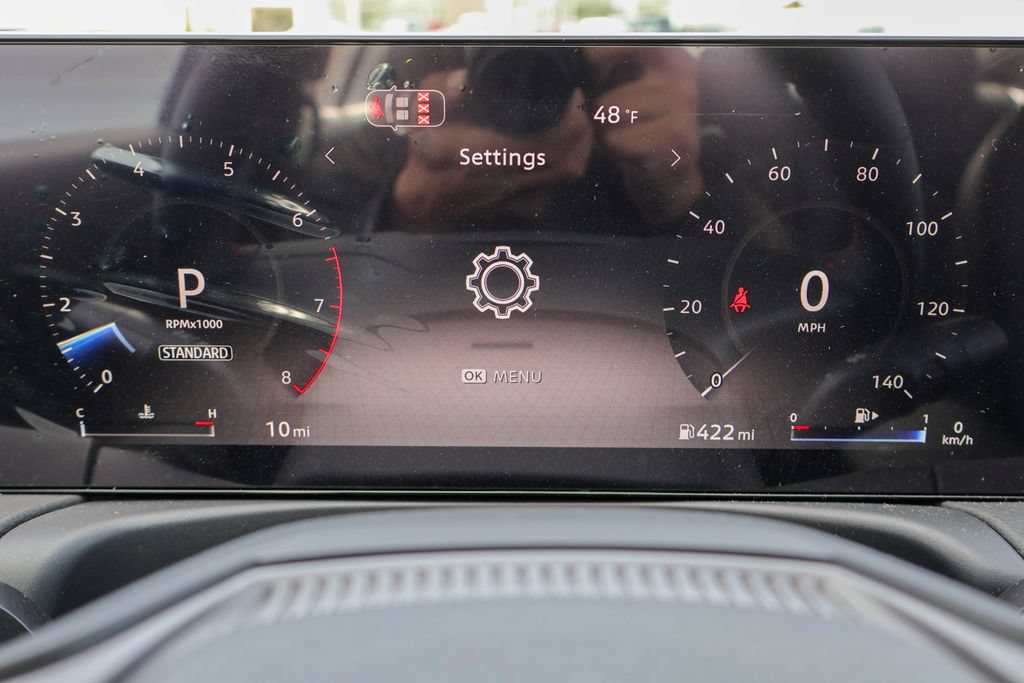New 2026 Nissan Sentra SR w/ SR Premium Package FWD image 9