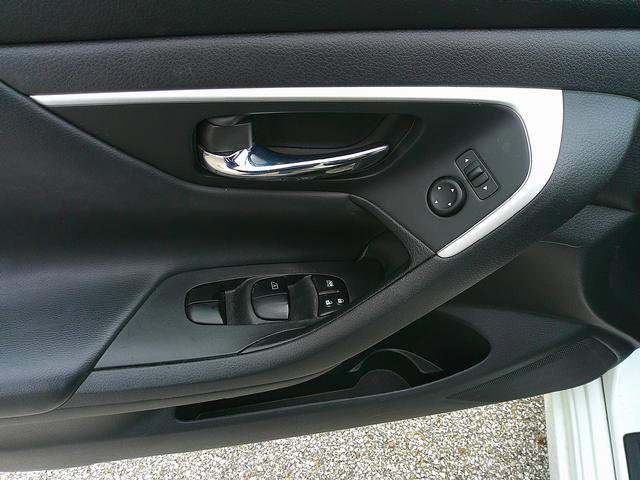 Used 2017 Nissan Altima 2.5 S w/ Power Driver Seat Package image 8