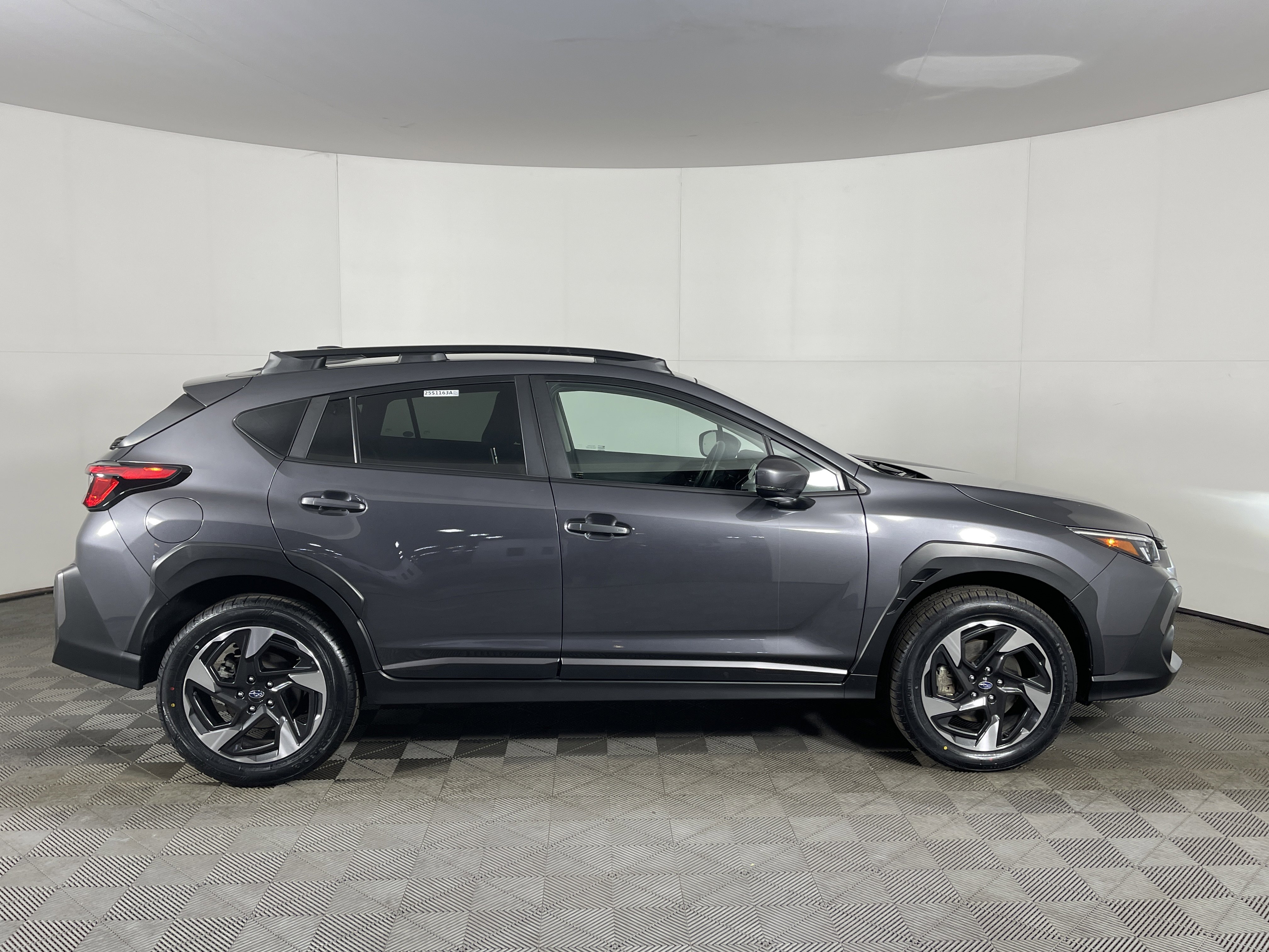Used 2024 Subaru Crosstrek 2.5i Limited w/ Crosstrek Mirror Package image 5