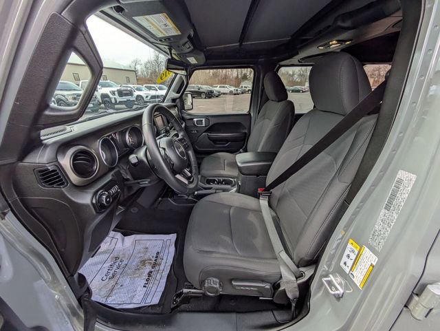 Used 2019 Jeep Wrangler Unlimited Sport S image 24