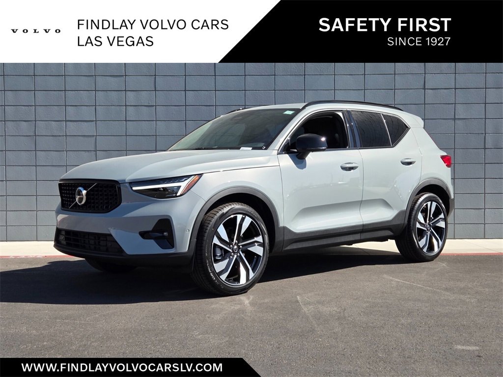 New 2026 Volvo XC40 B5 Ultra w/ Climate Package image 1