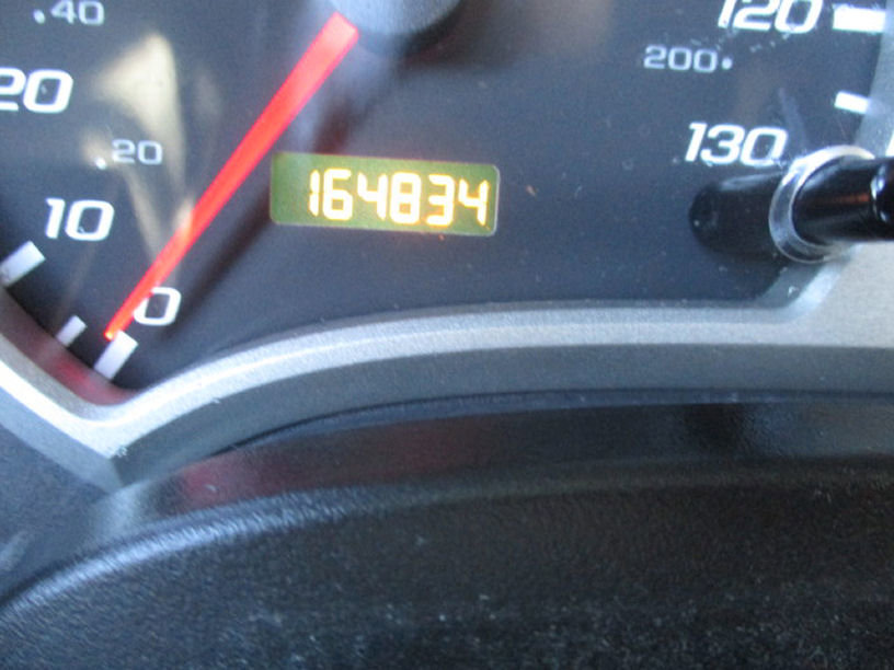 Used 2005 Chevrolet Equinox LT w/ Preferred Equipment Group image 16