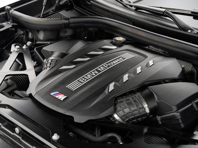 Used 2023 BMW X5 M w/ Competition Package image 30