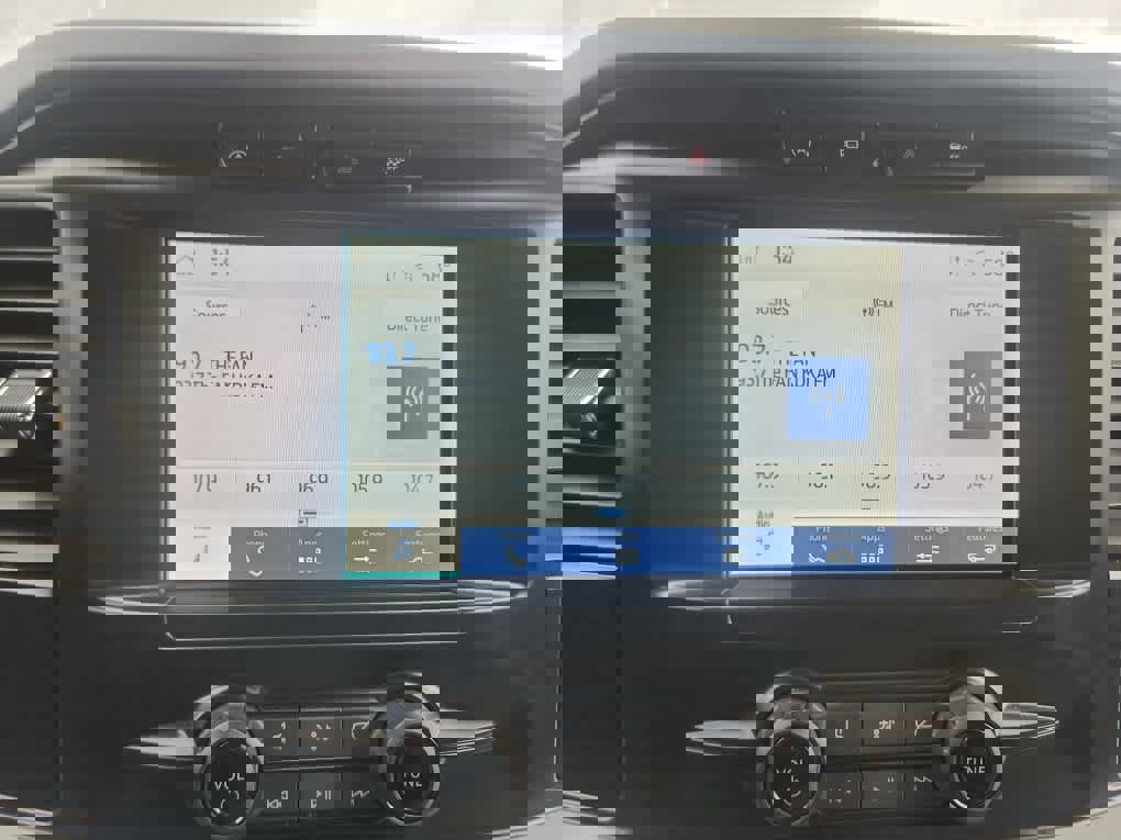 Used 2023 Ford F150 XLT image 25