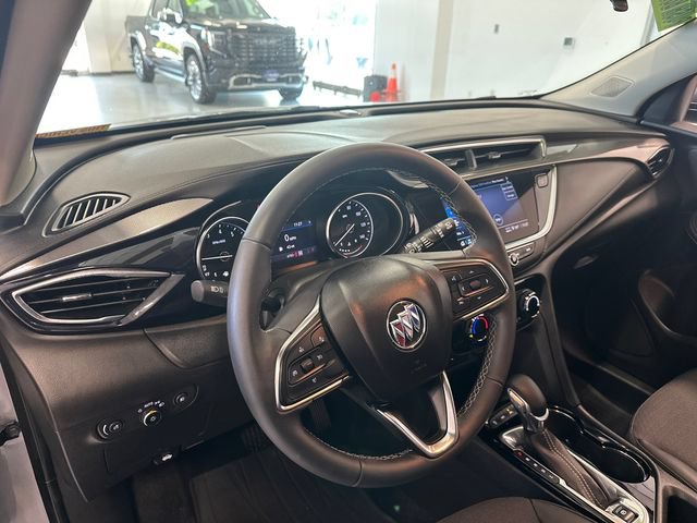 Used 2023 Buick Encore GX Preferred w/ Cold Weather Comfort Package AWD/4WD image 9