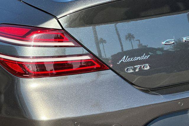 Used 2023 Genesis G70 2.0T w/ Sport Prestige Package RWD image 26