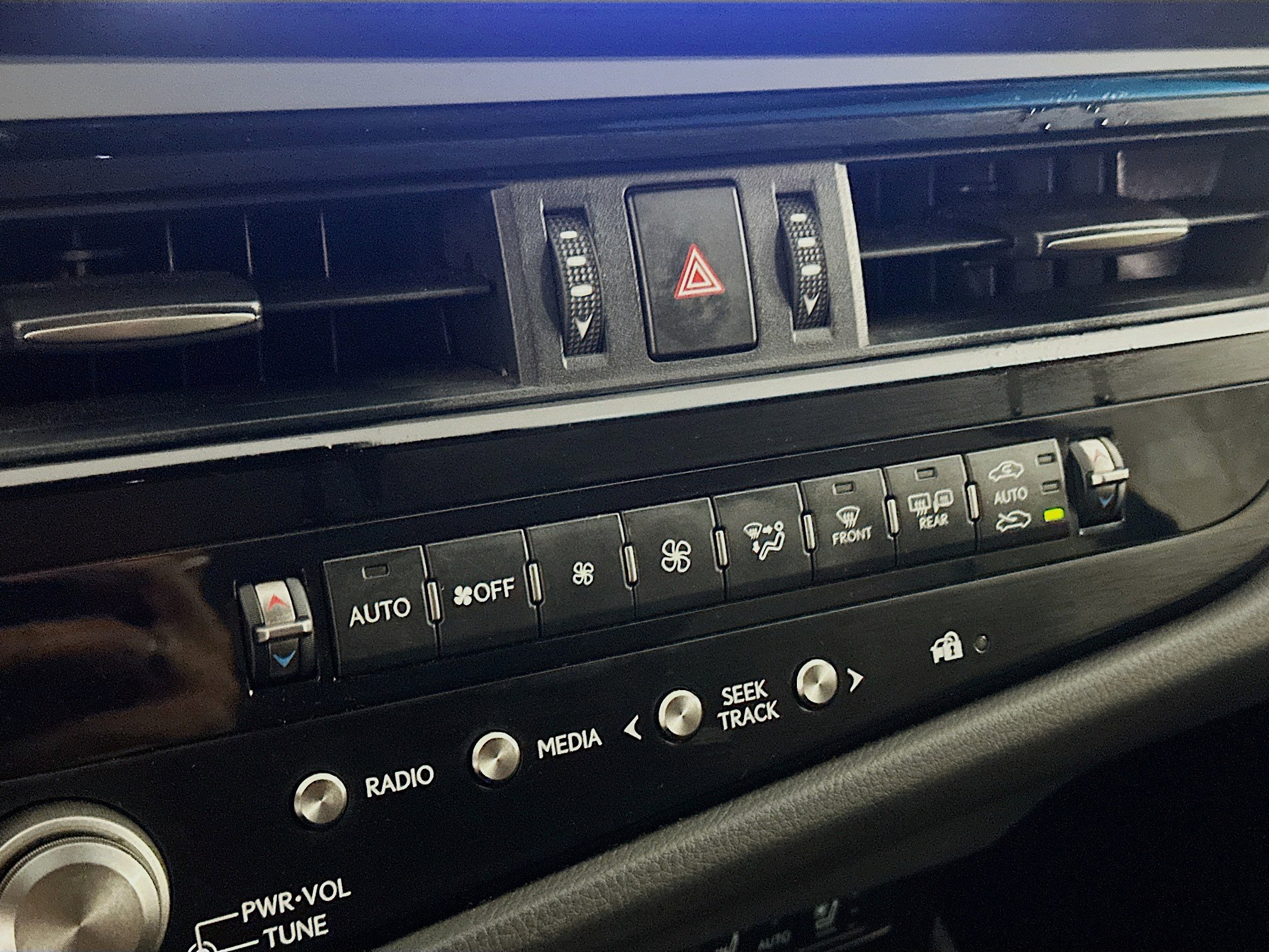 Used 2025 Lexus ES 350 w/ Premium Package FWD image 23