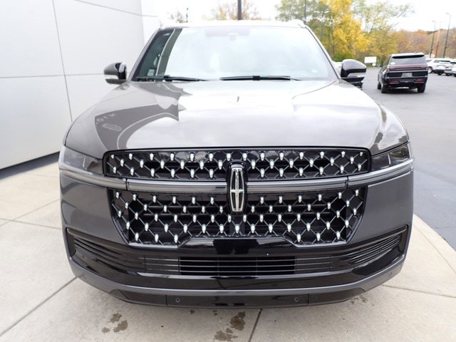 New 2025 Lincoln Navigator Black Label image 16