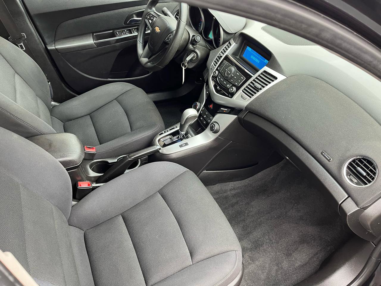 Used 2016 Chevrolet Cruze LT FWD image 24
