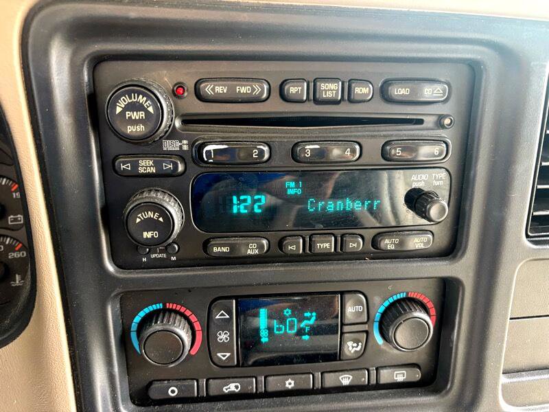 Used 2006 Chevrolet Suburban Z71 w/ Z71 Preferred Equipment Group image 36