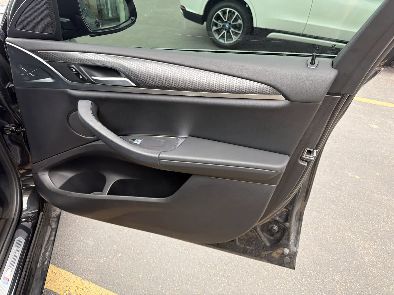 Certified 2023 BMW X4 xDrive30i w/ M Sport Package image 16