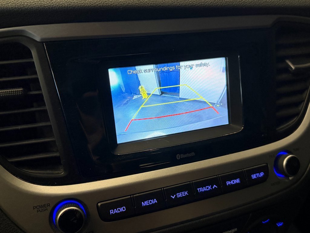 Used 2020 Hyundai Accent SE image 14