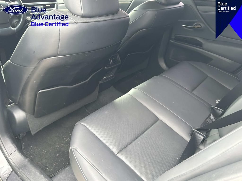 Used 2023 Lexus ES 300h w/ Premium Package FWD image 11