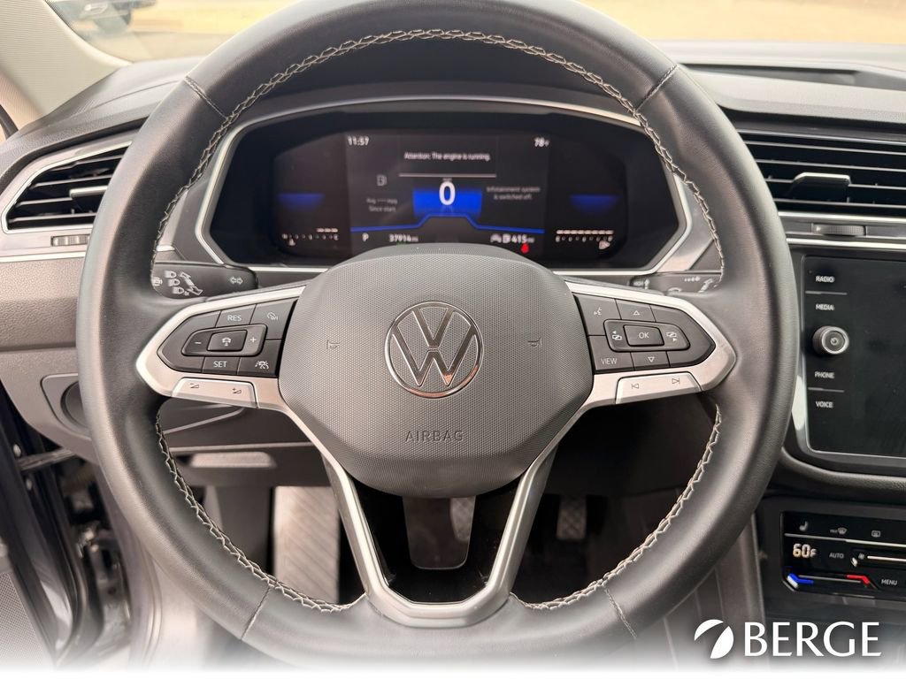 Used 2022 Volkswagen Tiguan SE image 22