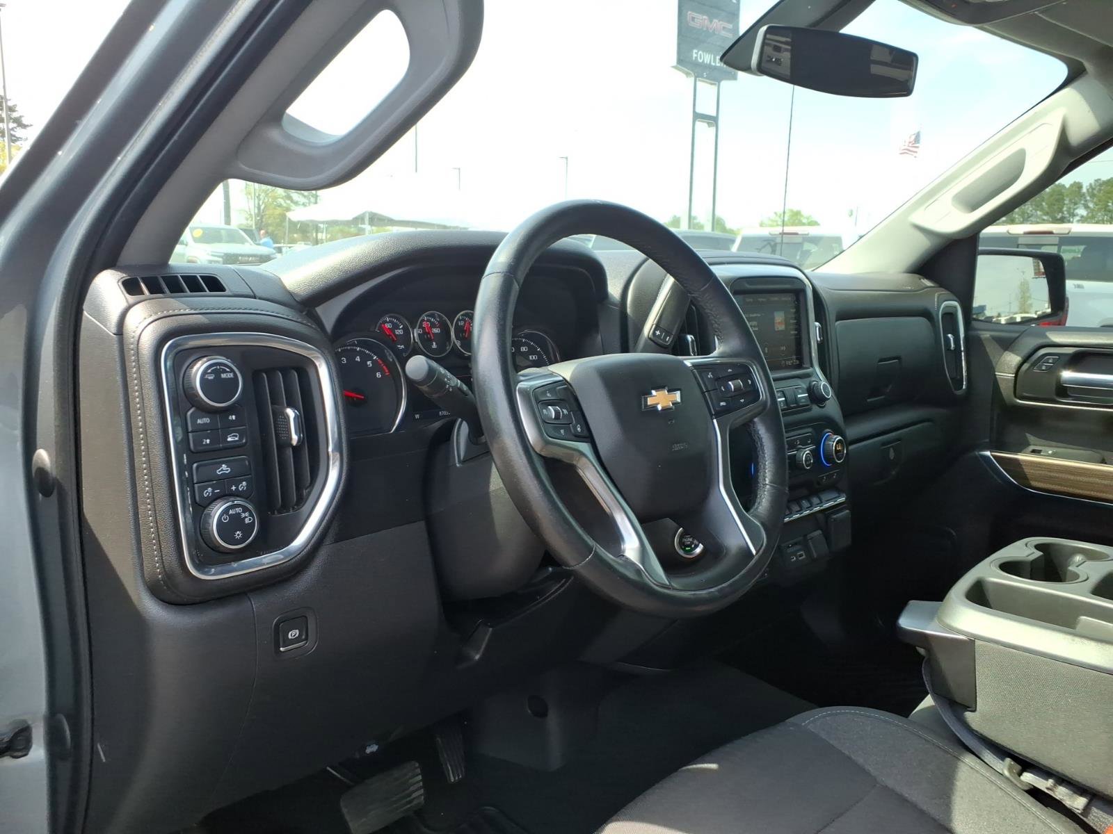 Used 2020 Chevrolet Silverado 1500 LT w/ All-Star Edition image 7