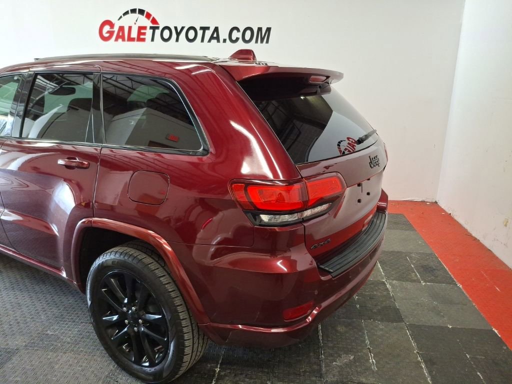 Used 2018 Jeep Grand Cherokee Altitude image 7