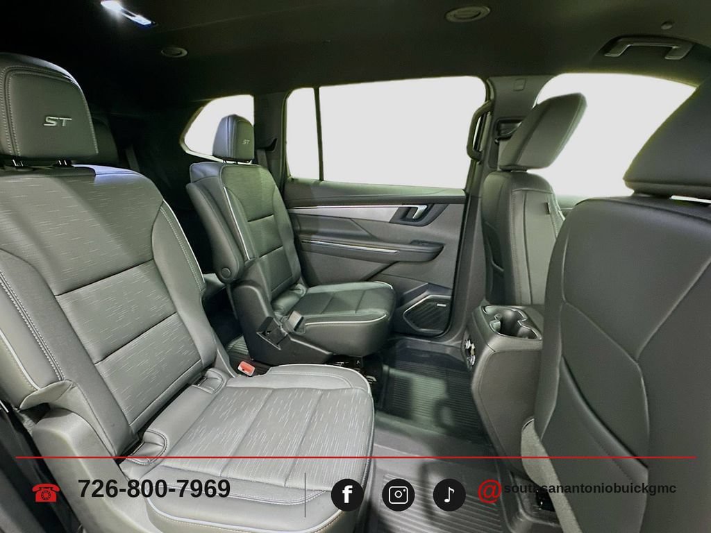 New 2026 Buick Enclave Sport Touring w/ Power Package AWD/4WD image 32