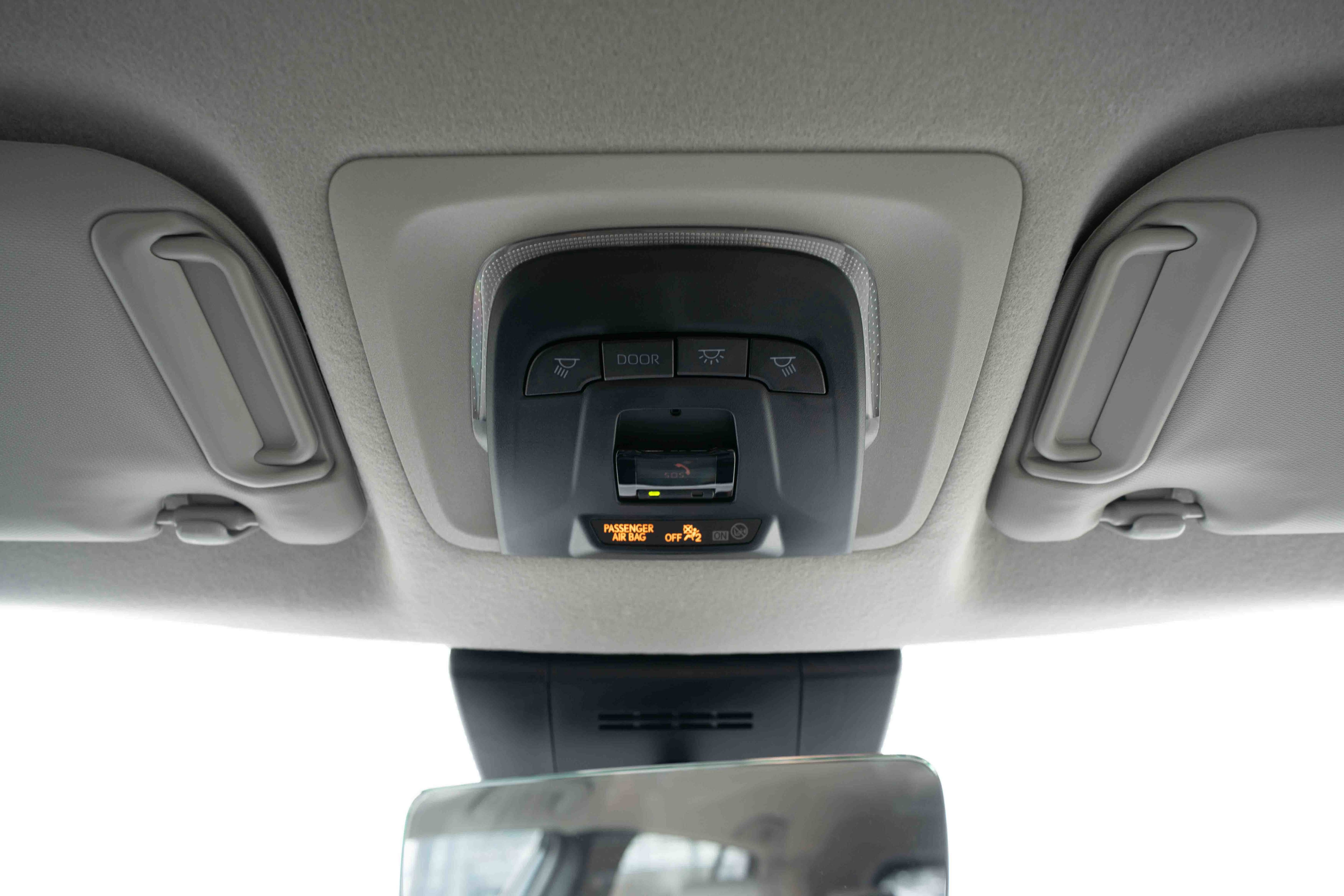 Used 2024 Toyota Corolla Cross LE image 18