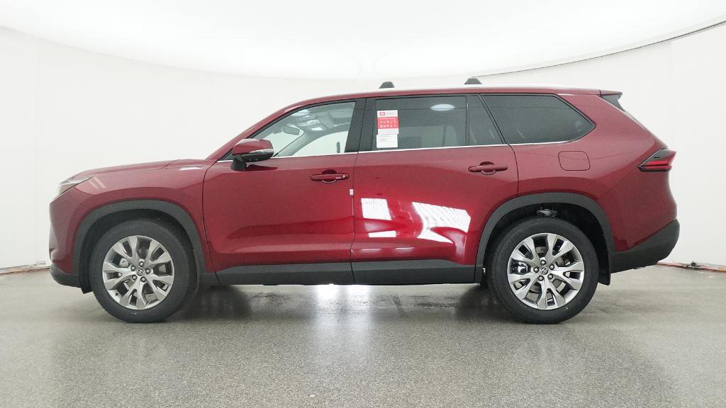 New 2026 Toyota Grand Highlander FWD image 22