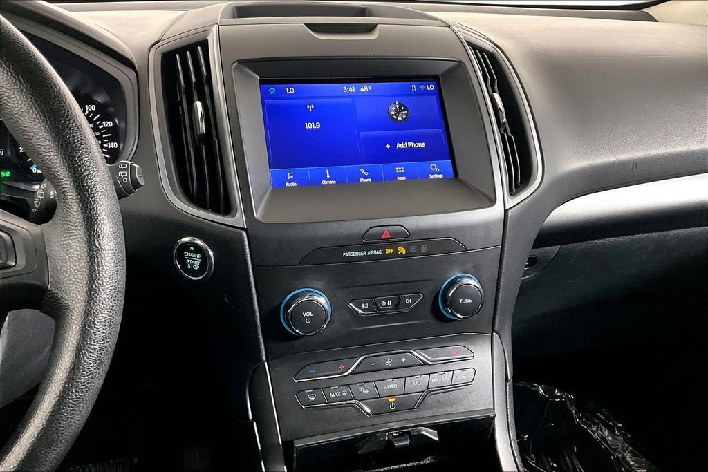 Used 2020 Ford Edge SE image 6
