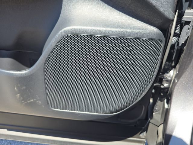 Used 2023 Toyota Crown Limited image 14