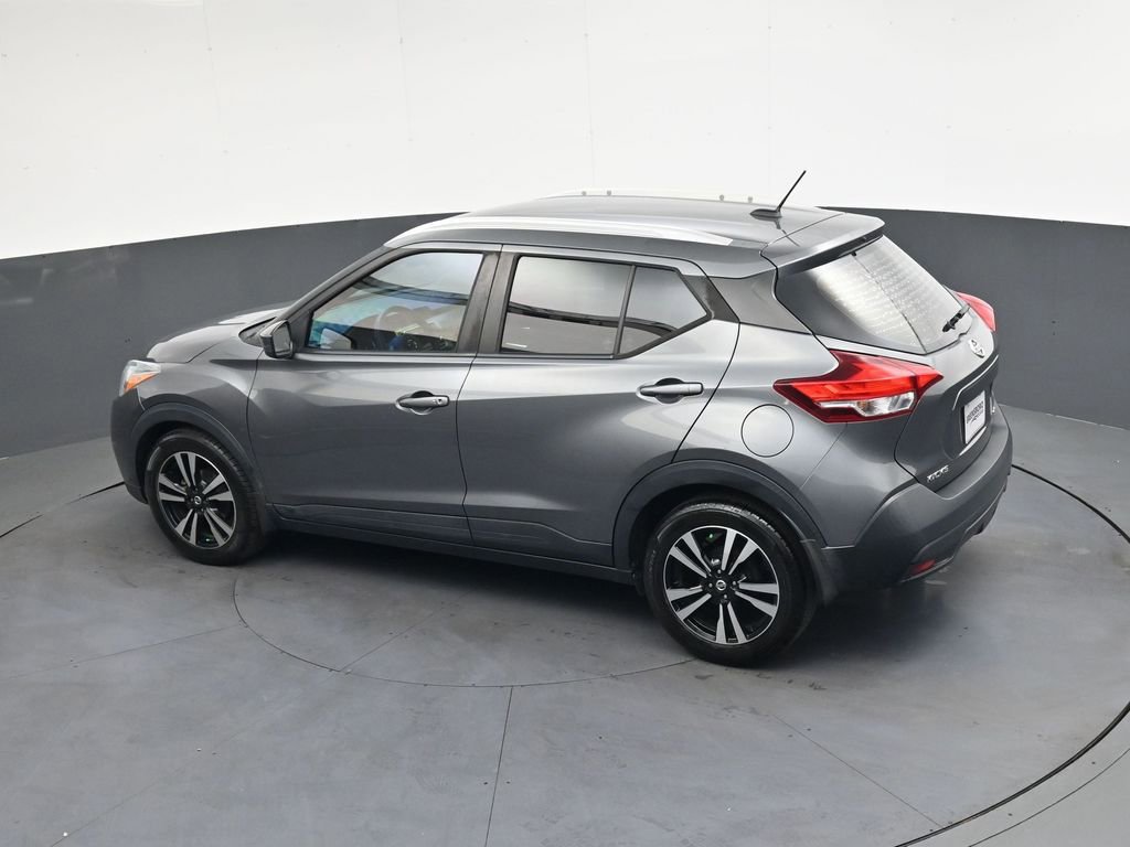 Used 2019 Nissan Kicks SV image 32