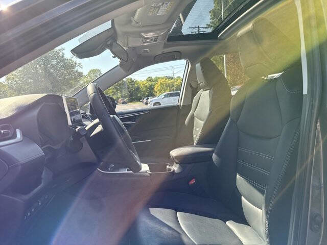 Used 2023 Toyota RAV4 XLE Premium AWD/4WD image 14